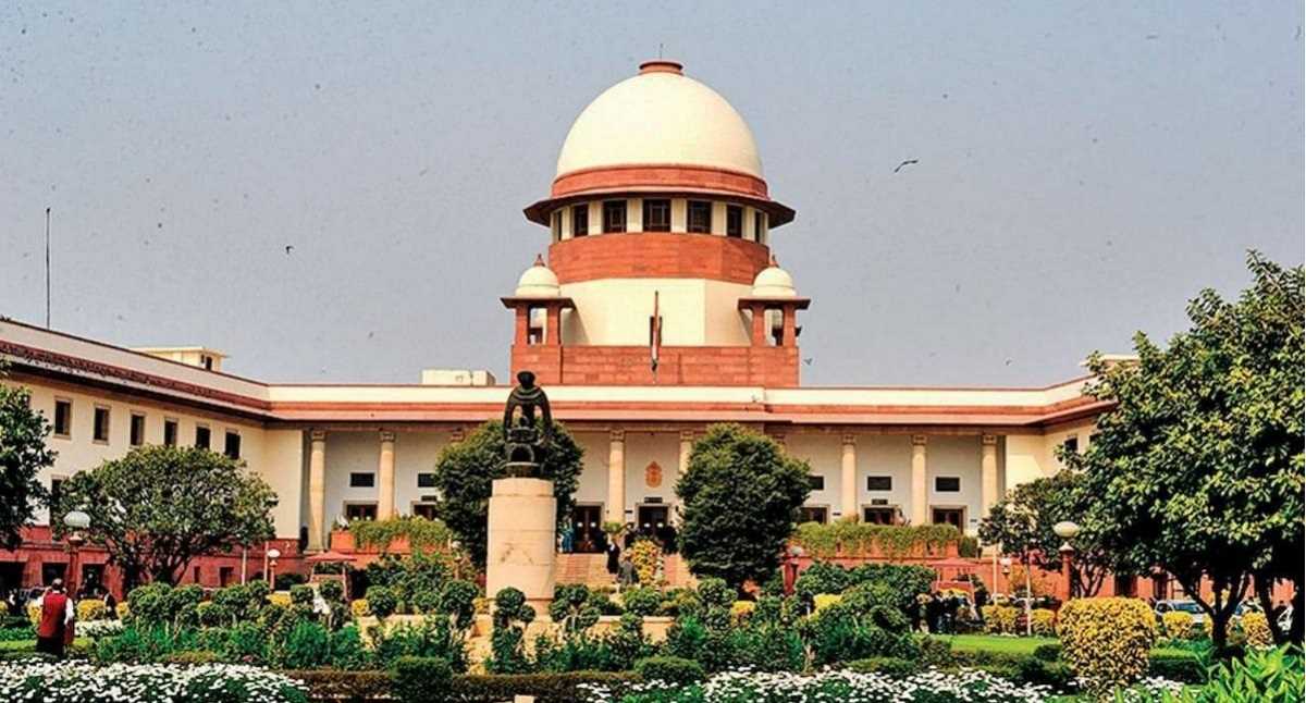 सुप्रीम कोर्ट ने देश का नाम बदलने वाली याचिकाओं पर विचार से कर दिया था इनकार सुप्रीम कोर्ट ने देश का नाम बदलने वाली याचिकाओं पर विचार से कर दिया था इनकार